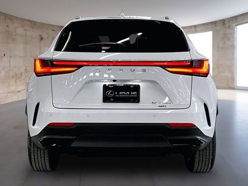 New 2026 Lexus NX 350h 350h Premium image 4