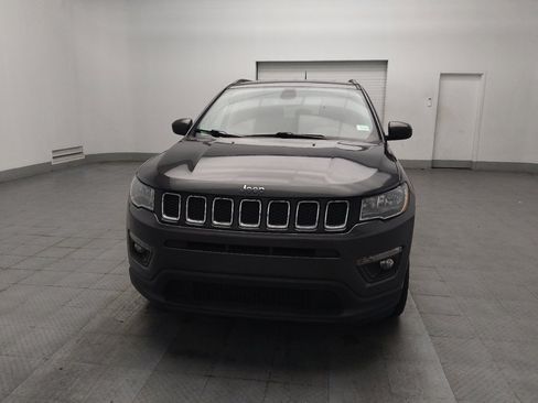 Used 2020 Jeep Compass Latitude w/ Popular Equipment Group AWD/4WD image 15