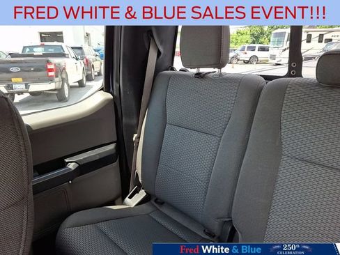 Used 2018 Ford F150 XLT w/ Equipment Group 302A Luxury AWD/4WD image 18