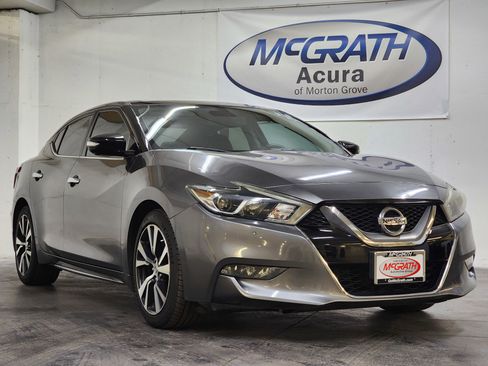 Used 2016 Nissan Maxima Platinum image 2
