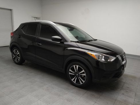 Used 2020 Nissan Kicks SV FWD image 11