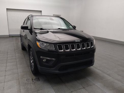 Used 2019 Jeep Compass Latitude w/ Popular Equipment Group FWD image 13