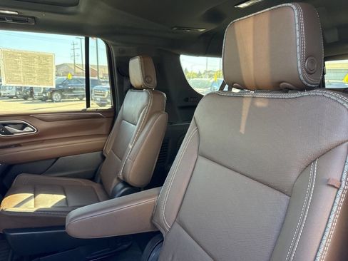Used 2024 Chevrolet Suburban High Country w/ Max Trailering Package AWD/4WD image 41