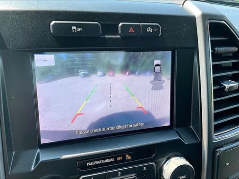 Used 2020 Ford F150 XLT w/ Equipment Group 302A Luxury AWD/4WD image 21