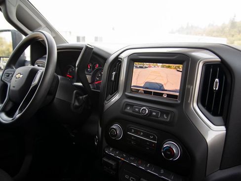 New 2026 Chevrolet Silverado 2500 Custom w/ Custom Value Package AWD/4WD image 19