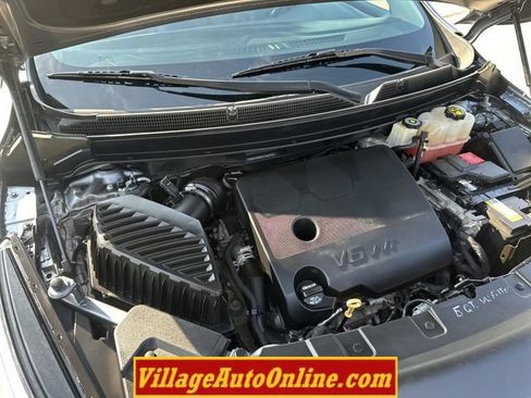 Used 2019 Buick Enclave Essence AWD/4WD image 42