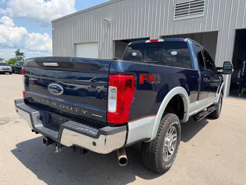 Used 2017 Ford F250 Lariat w/ Lariat Value Package AWD/4WD image 21