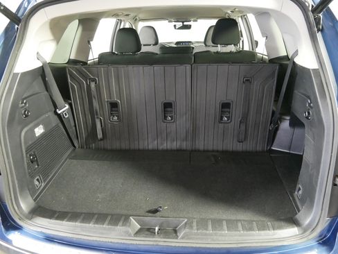 Used 2022 Subaru Ascent Premium w/ Convenience Package image 18