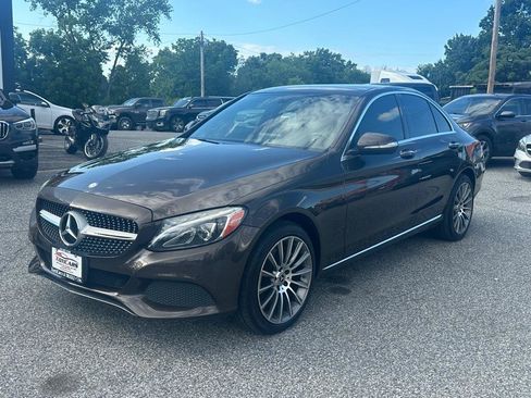 Used 2015 Mercedes-Benz C 300 4MATIC Sedan image 2