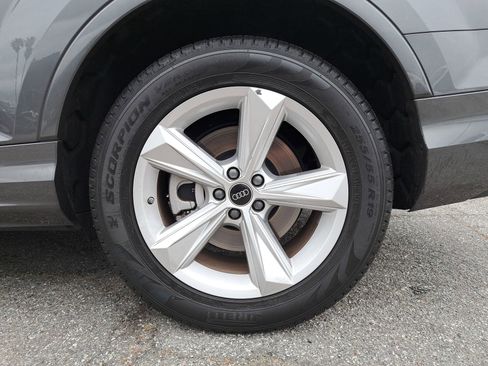 Used 2023 Audi Q7 2.0T Premium Plus w/ Premium Plus Package image 7