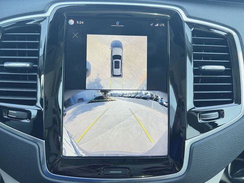 Certified 2024 Volvo XC90 B6 Plus w/ Protection Package Premier AWD/4WD image 19