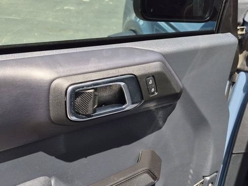 Used 2025 Ford Bronco Badlands AWD/4WD image 13