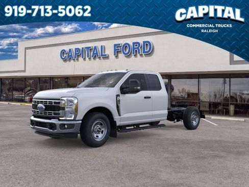New 2026 Ford F350 XL w/ XL Chrome Package RWD image 1