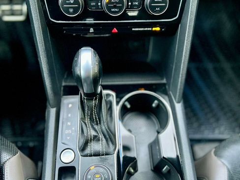 Used 2023 Volkswagen Atlas Cross Sport SEL Premium R-Line image 26