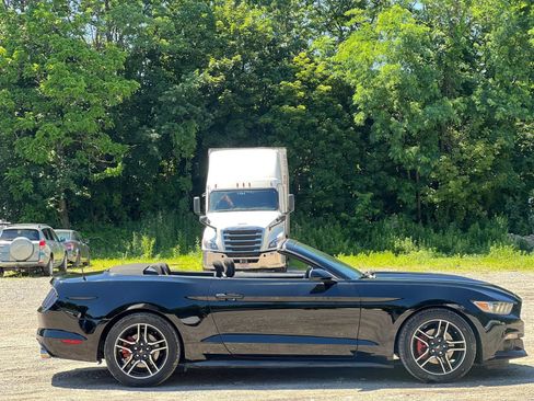Used 2015 Ford Mustang Convertible w/ Equipment Group 051A RWD image 7