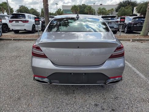 Used 2025 Genesis G70 2.5T RWD image 6