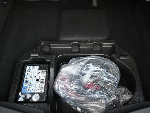 Used 2025 Ford Mustang Mach-E Premium image 44