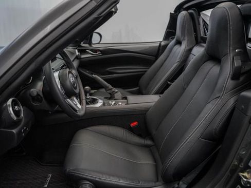 Used 2024 MAZDA MX-5 Miata RF Grand Touring w/ Weather Package RWD image 18