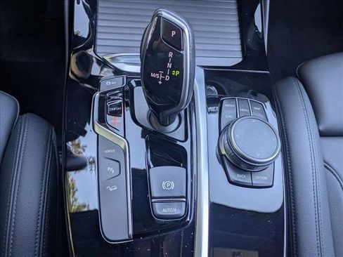 Used 2021 BMW X3 xDrive30e w/ Premium Package image 12