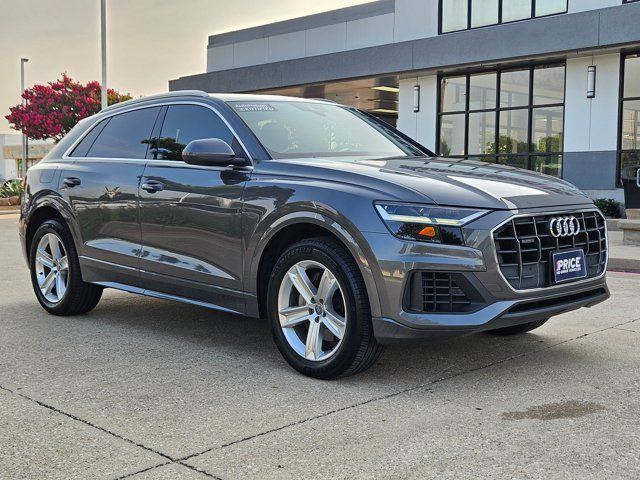Used 2019 Audi Q8 Premium w/ Convenience Package AWD/4WD image 3