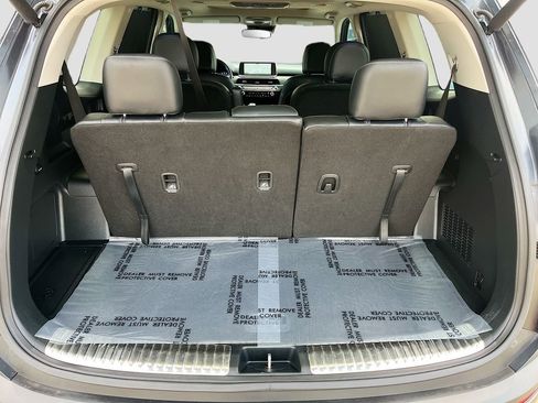 Used 2022 Kia Telluride SX w/ Towing Package FWD image 28