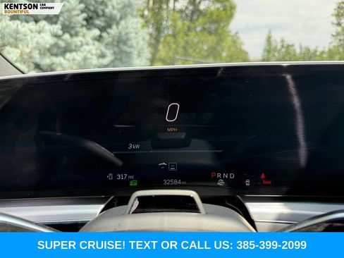 Used 2024 Cadillac Lyriq Sport AWD/4WD image 12
