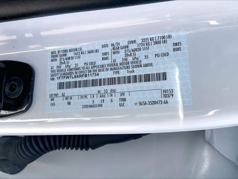 Used 2024 Ford F150 Platinum AWD/4WD image 37