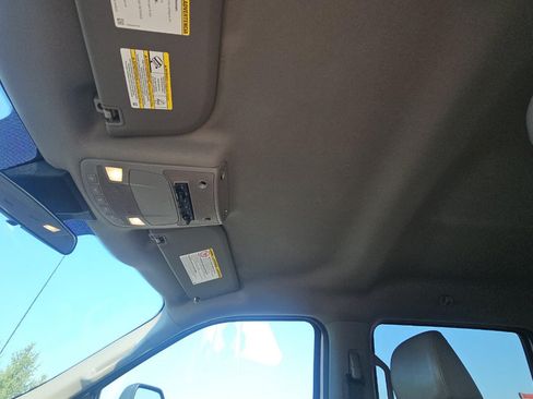Used 2022 Ford F250 XL w/ Power Equipment Group AWD/4WD image 21
