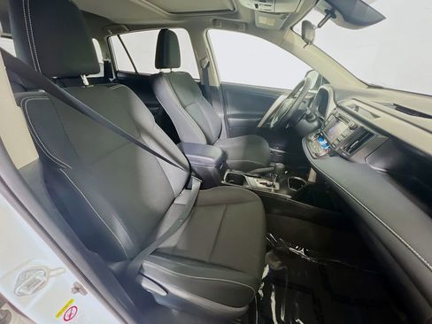 Certified 2018 Toyota RAV4 XLE image 25