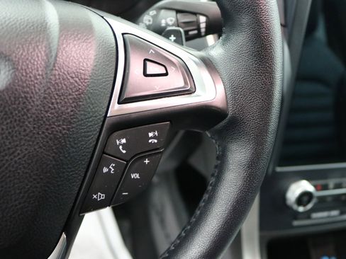 Used 2023 Ford Edge SEL w/ Convenience Package image 17