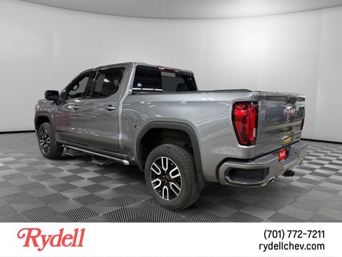 Used 2021 GMC Sierra 1500 AT4 w/ AT4 Preferred Package AWD/4WD image 2