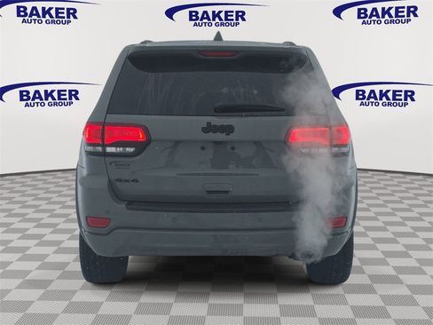 Used 2020 Jeep Grand Cherokee Altitude image 6