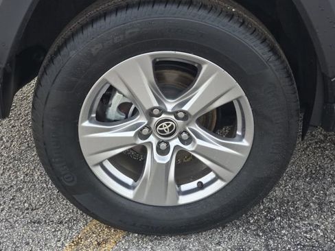 Used 2023 Toyota RAV4 XLE image 10