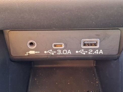 Certified 2025 Subaru Outback Premium w/ Popular Package #1A image 23