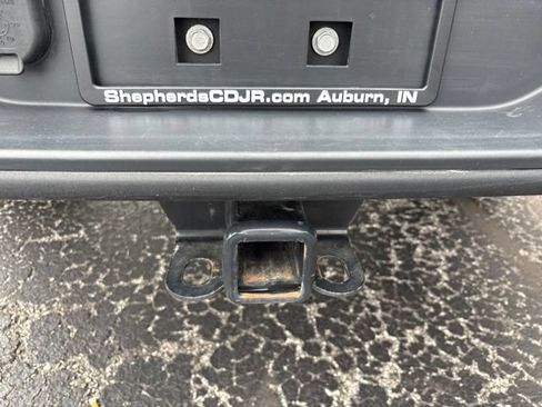 Used 2022 Jeep Gladiator Rubicon w/ Cold Weather Group AWD/4WD image 20
