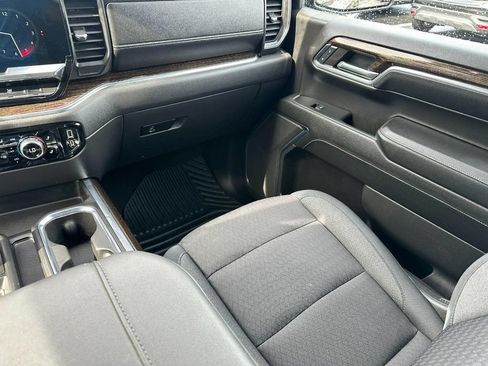 Used 2024 GMC Sierra 1500 Elevation AWD/4WD image 15