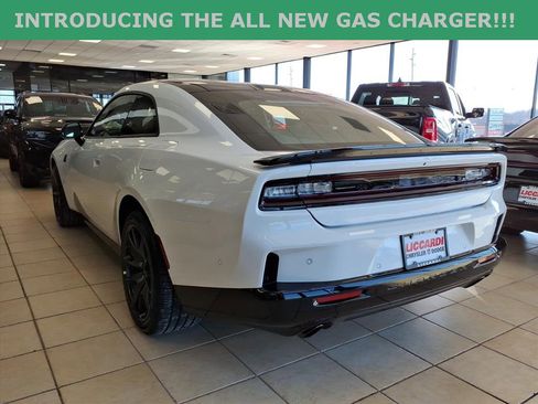 New 2026 Dodge Charger R/T Scat Pack image 4
