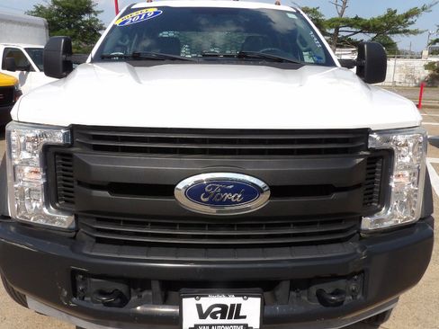 Used 2019 Ford F450 XL AWD/4WD image 6