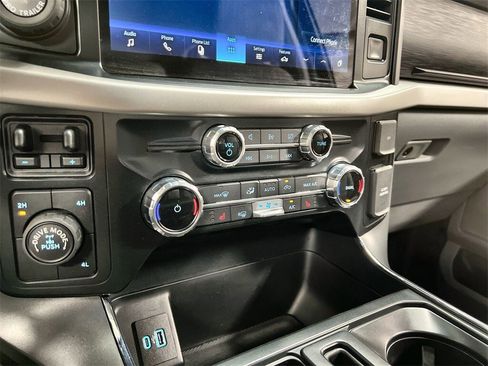 Used 2022 Ford F150 XLT w/ Equipment Group 302A High image 33