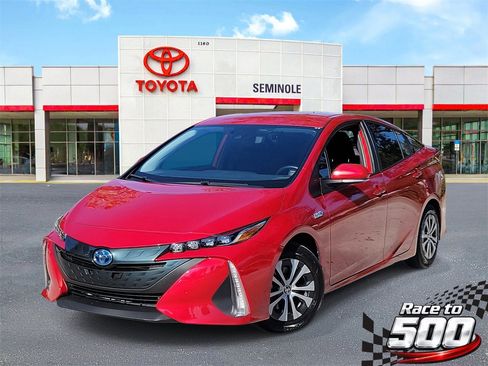 Used 2022 Toyota Prius Prime LE image 1