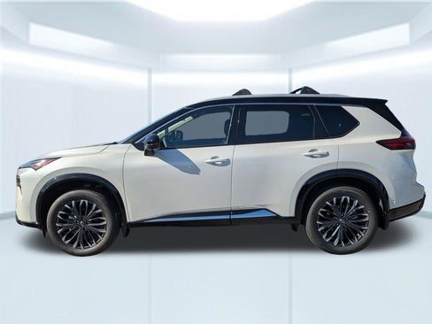 New 2026 Nissan Rogue Platinum AWD/4WD image 2