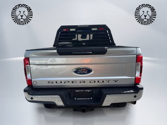 Used 2019 Ford F250 Lariat w/ Lariat Ultimate Package AWD/4WD image 7