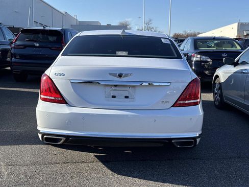 Used 2018 Genesis G90 3.3T Premium image 3