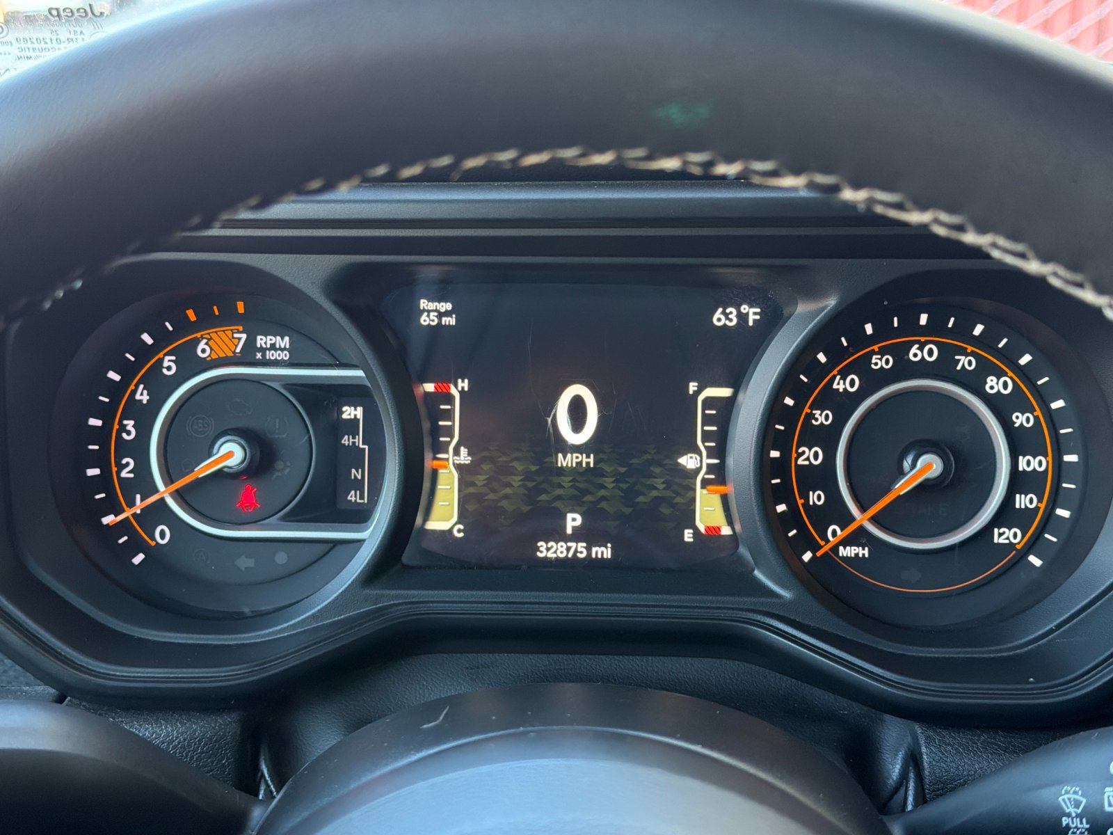 Used 2025 Jeep Wrangler Unlimited Rubicon AWD/4WD image 30