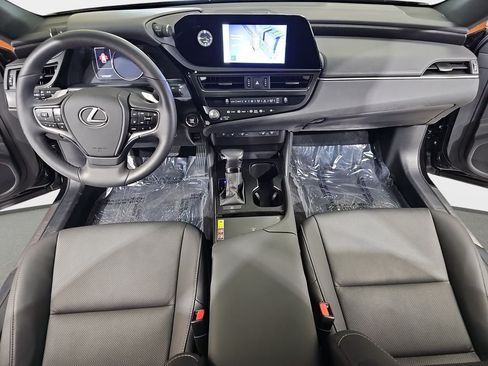 Used 2023 Lexus ES 250 w/ Premium Package AWD/4WD image 9