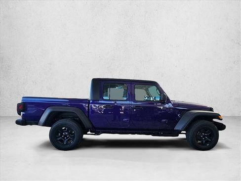 New 2026 Jeep Gladiator Sport image 7