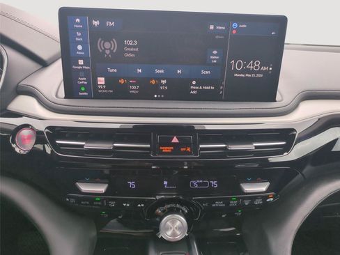 Used 2025 Acura MDX SH-AWD w/ Technology Package image 21