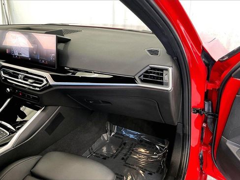 Used 2024 BMW 330i Sedan w/ Convenience Package image 16