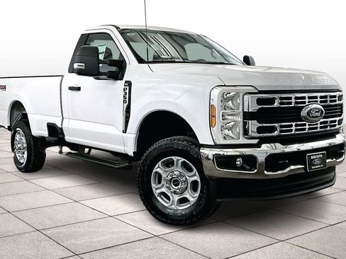 New 2026 Ford F350 XLT w/ FX4 Off-Road Package image 2
