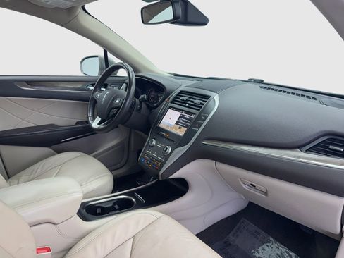 Used 2017 Lincoln MKC Reserve w/ Lincoln MKC Climate Package AWD/4WD image 40